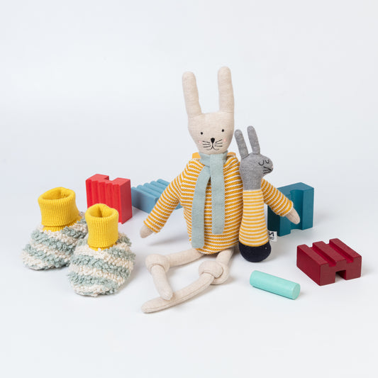 Rabbit Ragdoll: Yellow
