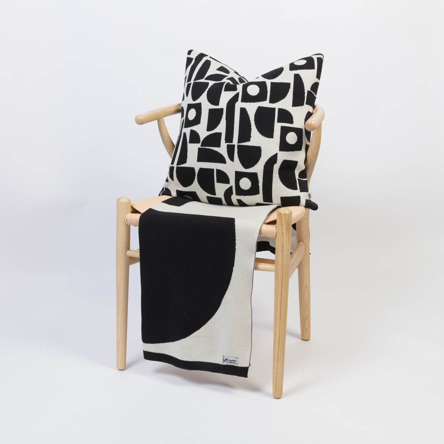 Bruten Mini Cushion Cover: Mono