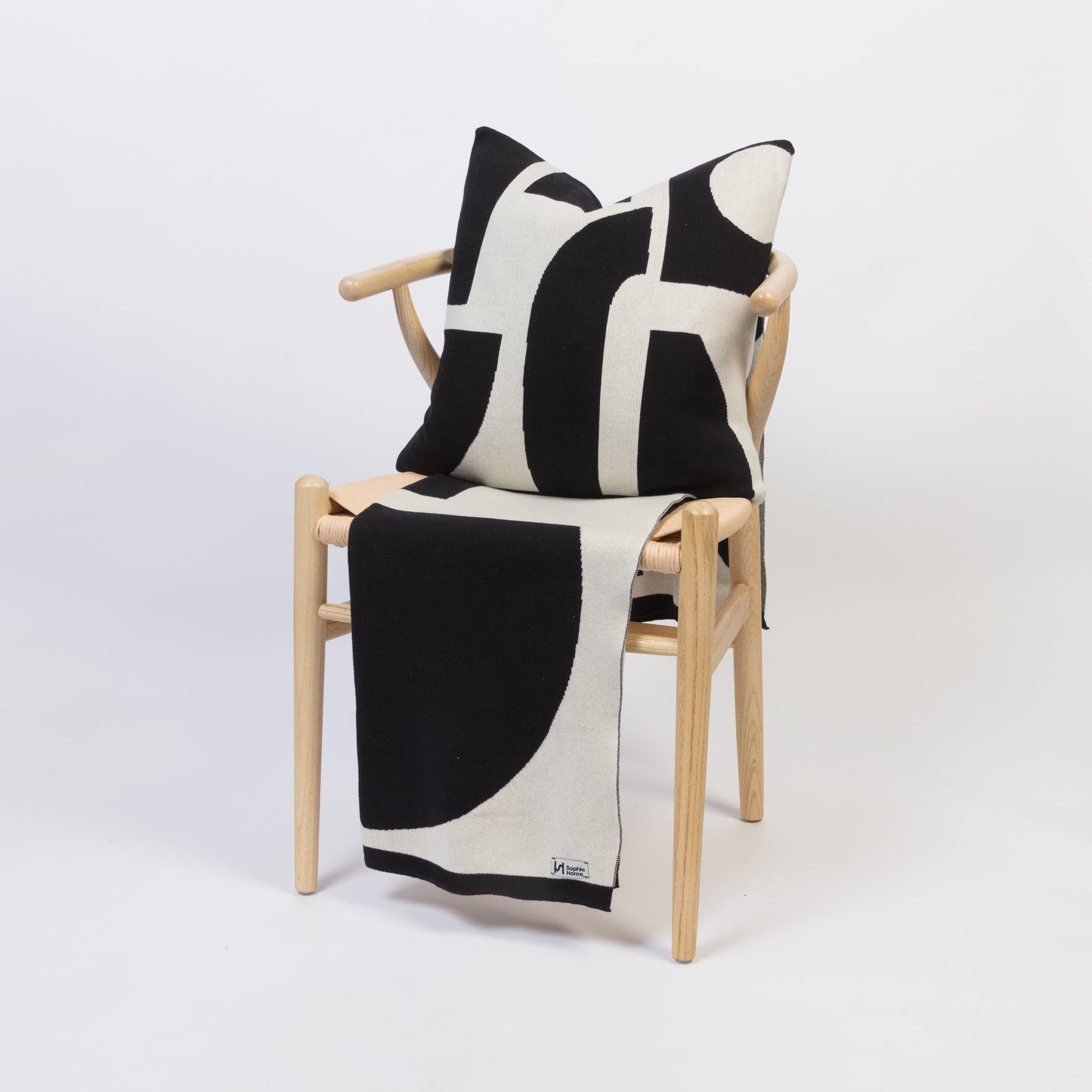 Bruten Throw: Mono