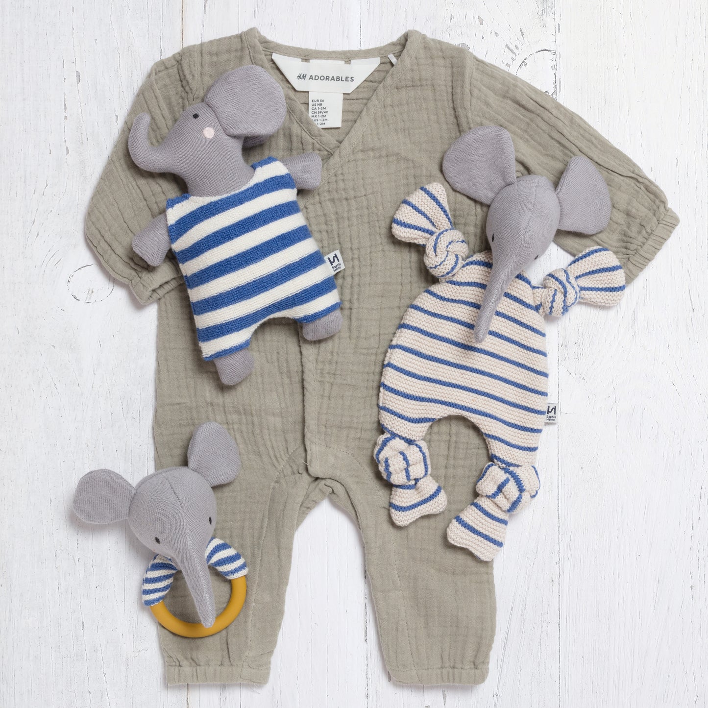 Elephant Cuddle Cloth: Cobalt