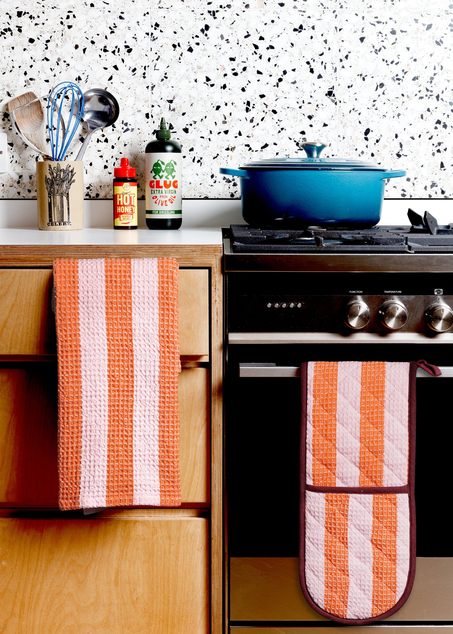 Cotton Waffle Tea Towel 2 Pack: Striped Pink