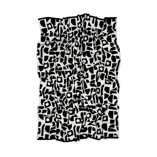 Bruten Mini Cotton Throw: Mono